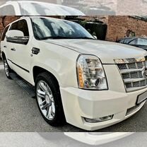 Cadillac Escalade 6.2 AT, 2013, 216 000 км, с пробегом, цена 2 999 000 руб.