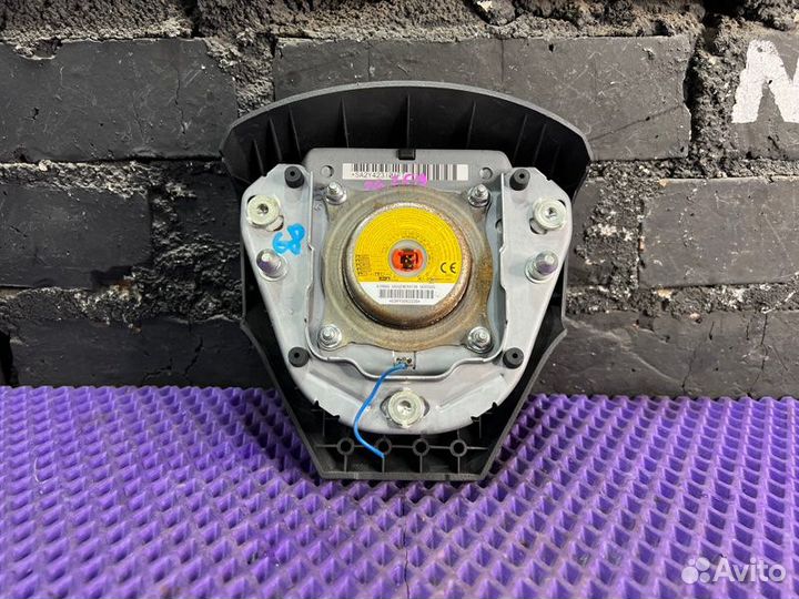 Подушка безопасности водителя Toyota Wish