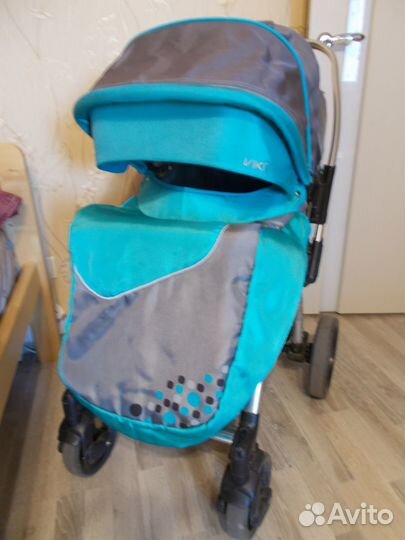 Коляска прогулочная с перекидной ручкой