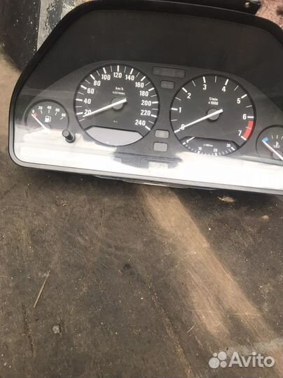 Приборная панель BMW E34