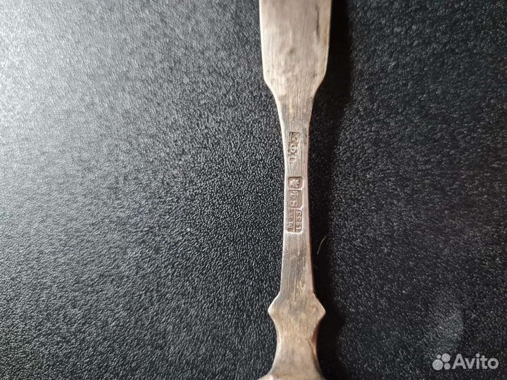 Серебряная чайная ложка