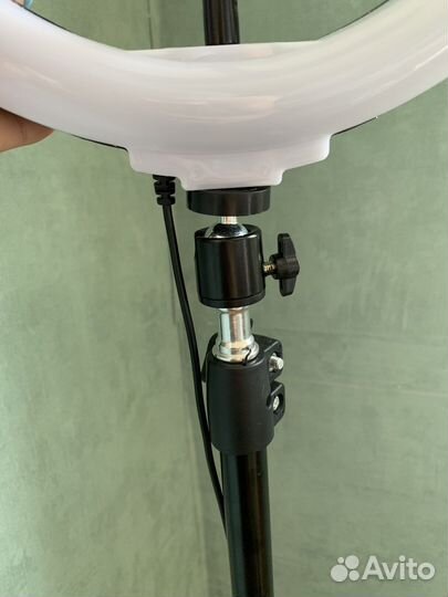 Кольцевая лампа со штативом