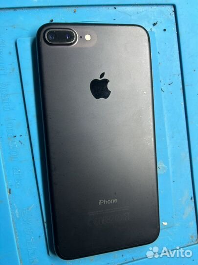 На запчасти iPhone 7 plus