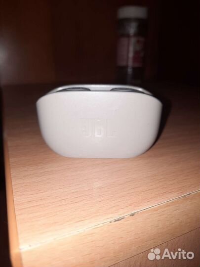Наушник JBL