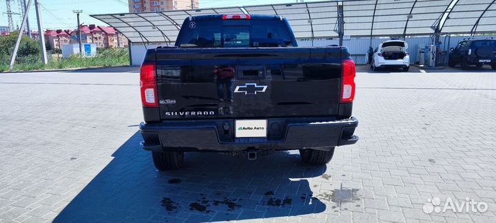 Chevrolet Silverado 5.3 AT, 2018, 104 700 км
