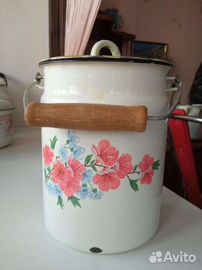 Сковорода, противень, кастрюли