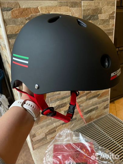 Шлем для роликов детский Ferarri, чёрный S