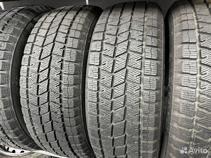 Sailun Ice Blazer Arctic SUV 215/60 R17 100T