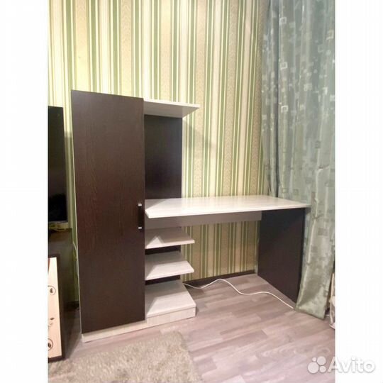 Компьютерный стол