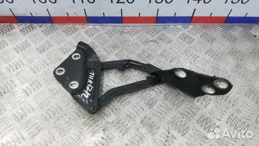 Петля капота volkswagen touareg 7L (TUK17D502)