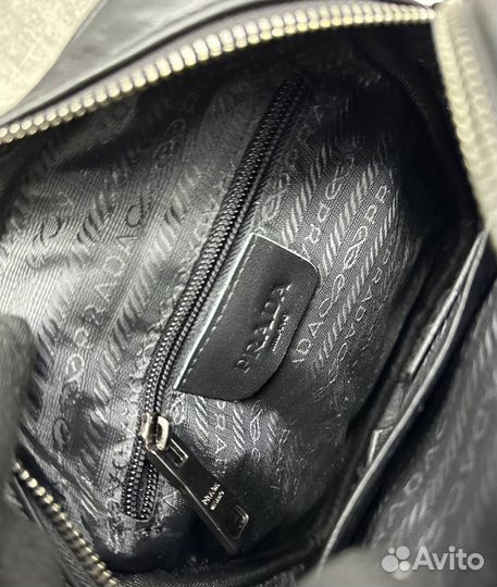 Мужская кожаная сумка через плечо Prada