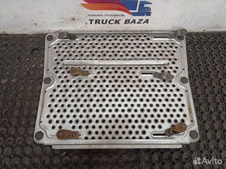 Трап на раму центральный Daf XF105, Daf XF95