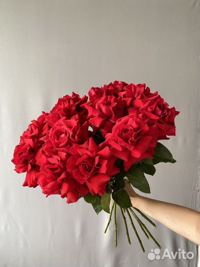 Красные розы 15 шт доставка цветов