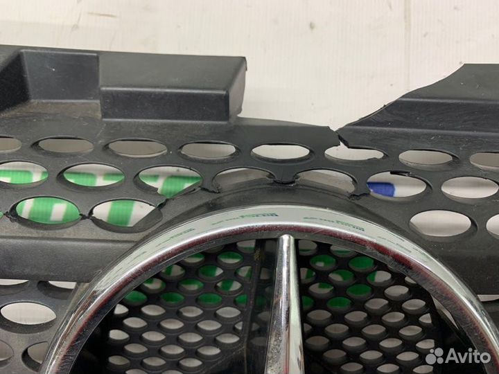 Решетка радиатора передняя Mercedes Benz Vito