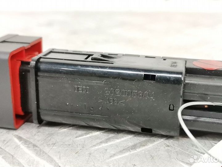 Кнопка аварийной сигнализации Chevrolet Captiva