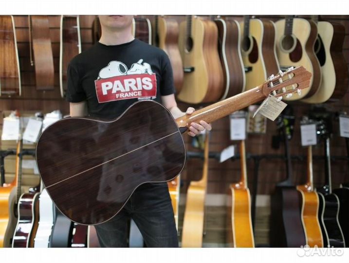 Perez 640 Cedar классическая гитара