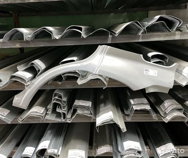 Арка левая Honda HR-V 5 door 1999-2006 (Polcar)