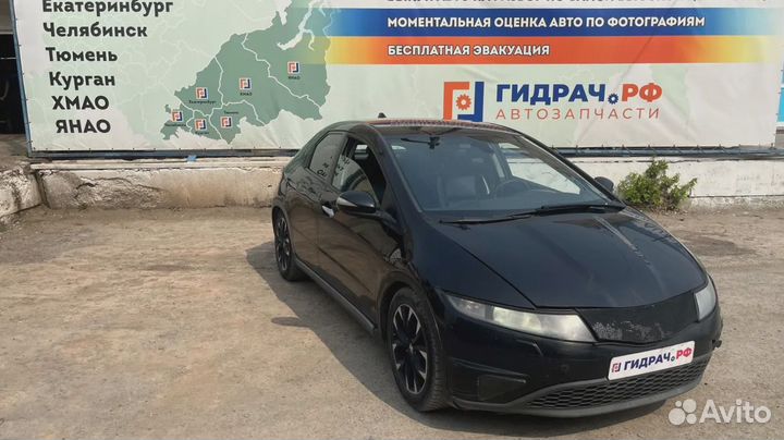 Замок двери задней правой Honda Civic (5D) 72610-SMG-G04