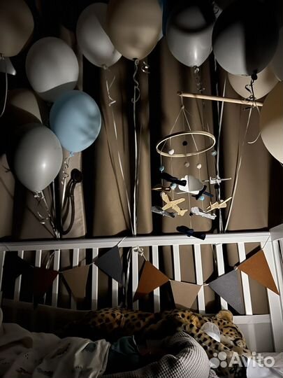 Мобиль на кроватку из фетра с держателем