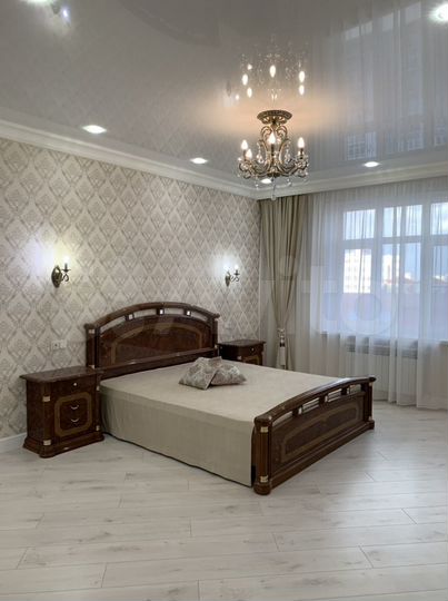 2-к. квартира, 80 м², 12/17 эт.