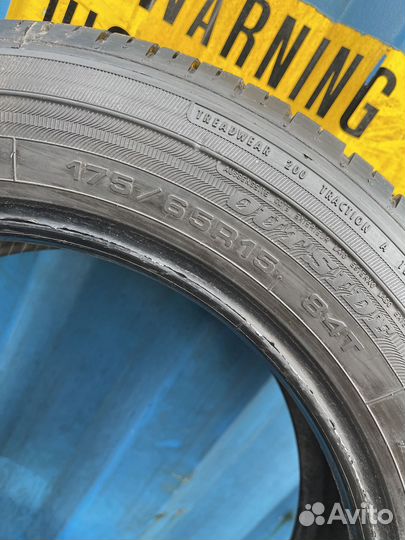 Dunlop SP 30 175/65 R15 84T