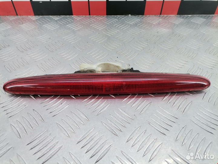 Стоп-сигнал Renault Scenic рест. 2003 8200027455