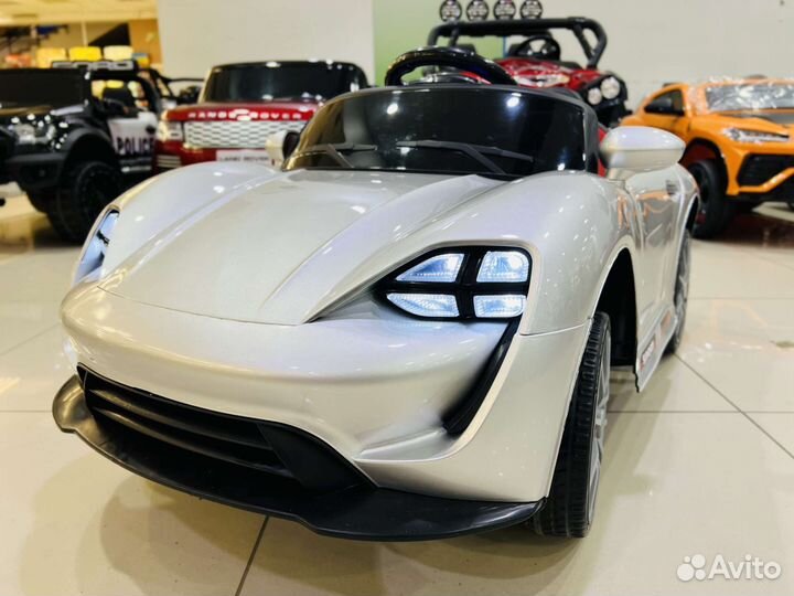 Детский электромобиль