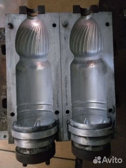 Выдув пэт бутылки тары