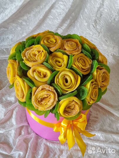 Съедобные букеты из сухофруктов на 1 сентября