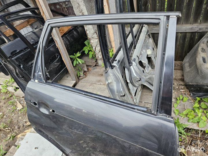 Дверь задняя правая Chevrolet Captiva C100 3.2