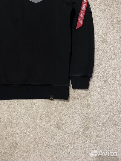 Свитшот Alpha Industries x nasa