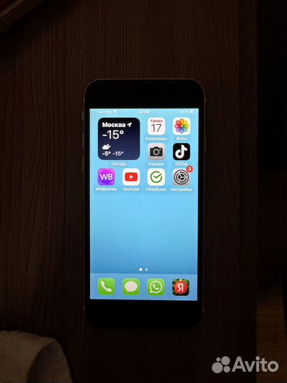 iPhone SE (2020), 128 ГБ