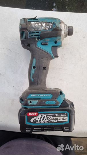 Makita xgt 40v TD001g и акумулятор bl4025