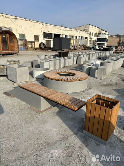 Скамейка уличная