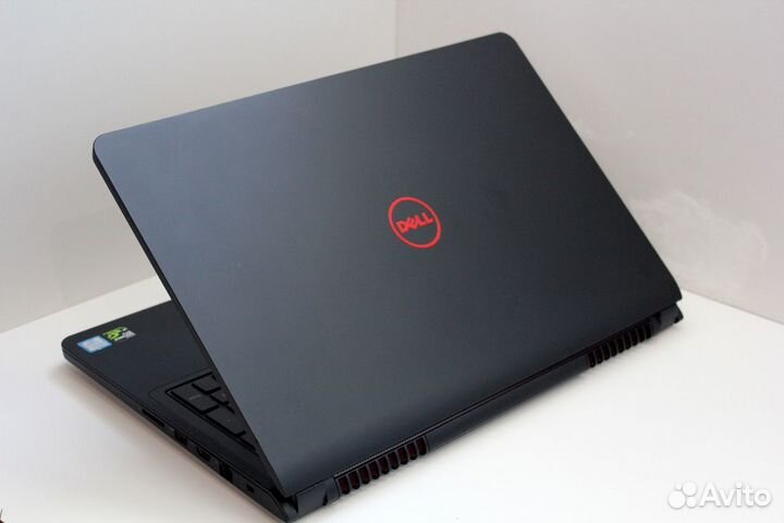 Игровой ноутбук Intel Core i7 / Nvidia 4 Gb gddr5