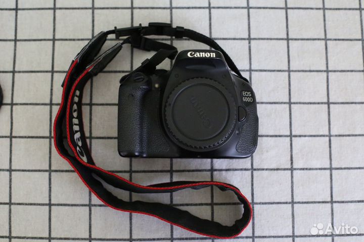 Фотоаппарат canon 600d