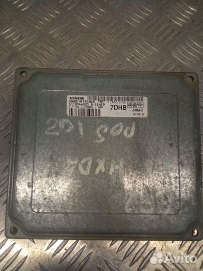 Б/У Блок управления двигателем (1.6) Ford Focus