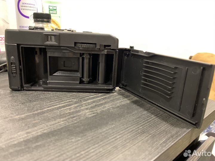 Пленочный фотоаппарат