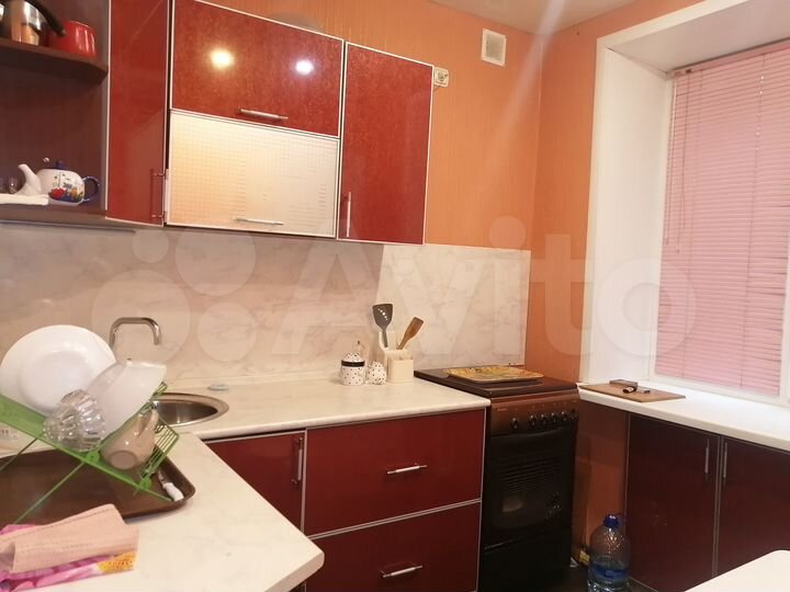 2-к. квартира, 45 м², 1/3 эт.
