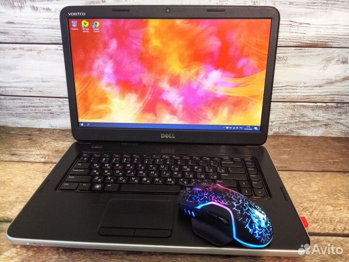 Ноутбук игровой 8 гиговой на Intel i3 Dell
