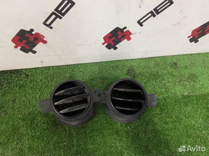 Дефлектор воздушный Geely MK