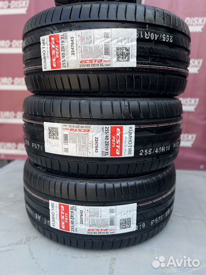 Kumho Ecsta PS71 275/40 R19 105W