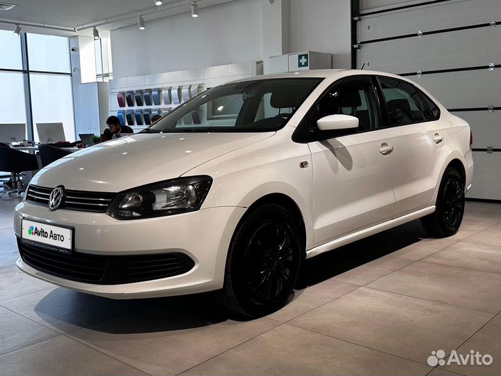 Volkswagen Polo 1.6 AT, 2015, 140 336 км