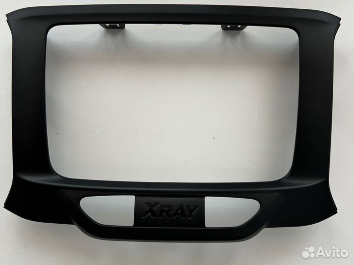 Рамка магнитолы LADA Xray