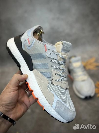 Adidas nite jogger светло-серые разм. 41