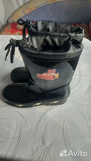 Резиновые сапоги