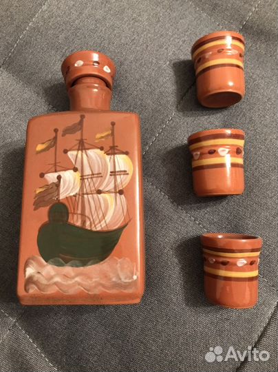 Керамический графин со стаканчиками