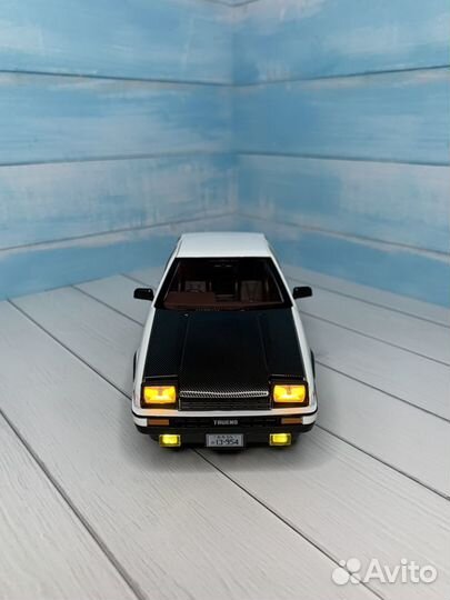 Toyota AE86 Trueno игрушка/модель авто 1:20