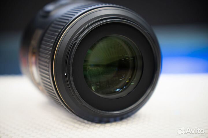 Объектив Nikon 105mm F2.8G IF-ED AF-S VR Micro-Nik