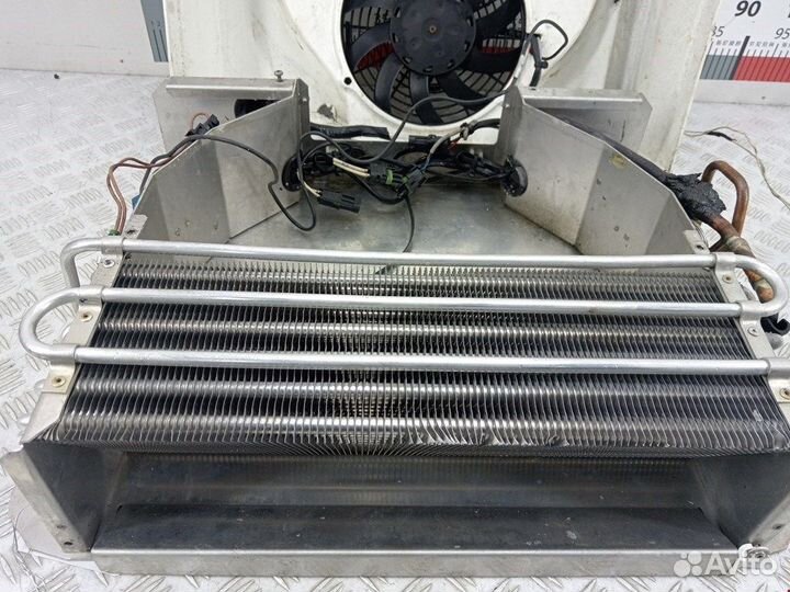 Б/У Б/У Холодильное оборудование AM781373 renault